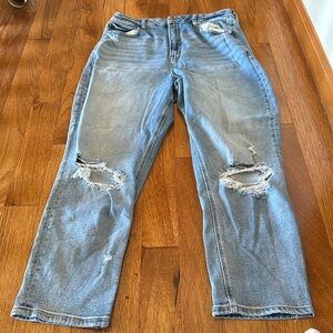 American Eagle Stretch Curvy Mom Jean